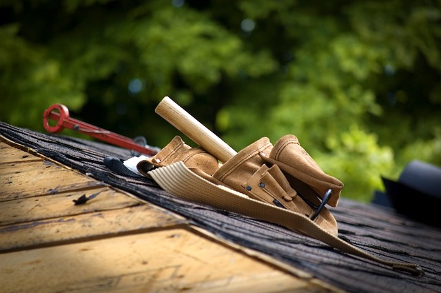 Handwerkszeug eines Dachdeckers